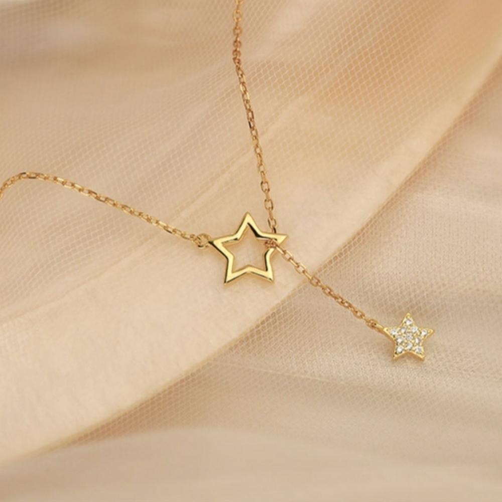 New Gorgeous 14K Gold plated necklace. Hollow design😍